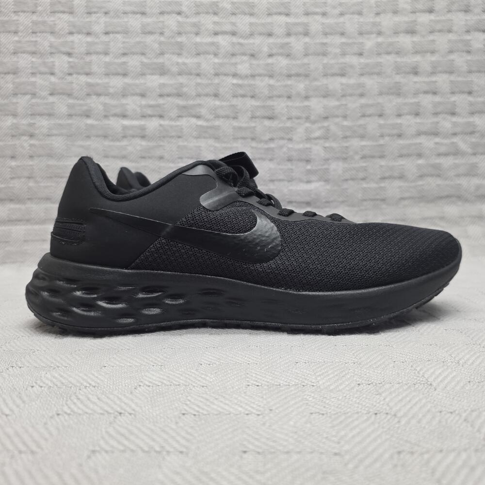 Nike Revolution 6 FlyEase Next Nature Triple Black Mens Size 8 DC8992-001